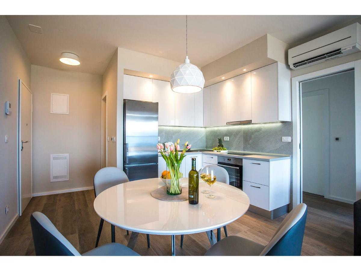 Uma Apartman *